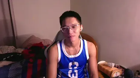 iron0401 — stripchatでウェブカムモデルオンライン