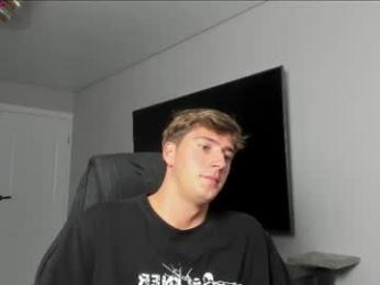 krishort — Chaturbate stream photo (Aug 2026)