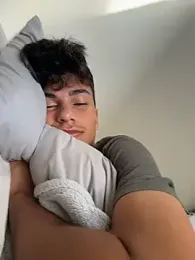 jpgrier — stripchatでウェブカムモデルオンライン