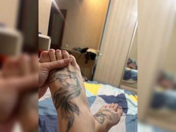 GloryHoleW — Bongacams stream photo (Apr 2026)