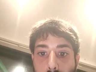 rozuk — Camsoda stream photo (Apr 2026)