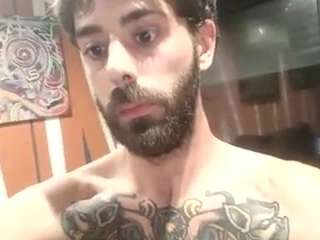 rozuk — Camsoda stream photo (Apr 2026)