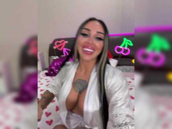 Cristalkate — bongacamsでウェブカムモデルオンライン