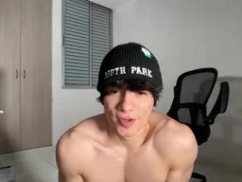 mr_freed — chaturbateでウェブカムモデルオンライン