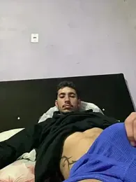 Willianoficial — Stripchat stream photo (Aug 2026)