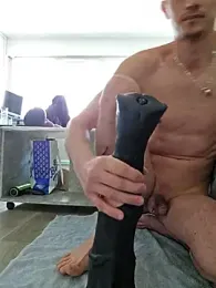 Chrisou73 — stripchatでウェブカムモデルオンライン