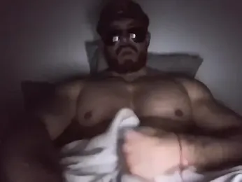 marcus002001 — Stripchat stream photo (Apr 2026)