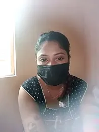 Horny_wife_Salu — Stripchat stream photo (Sep 2025)