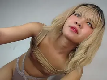 shantalfucker_ — Stripchat stream photo (Apr 2026)