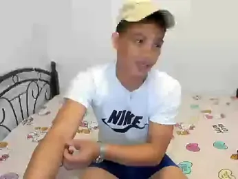 urfucker_vinz — Stripchat stream photo (Jun 2026)