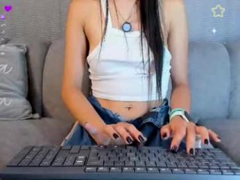 lara_jeean — chaturbate