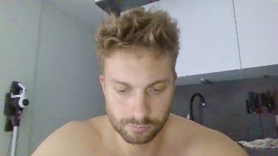 blueeyes839 — Cam4 stream photo (Aug 2026)