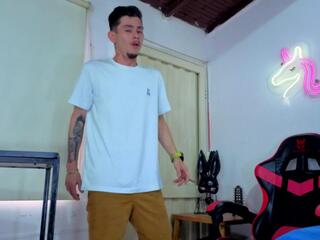 Kelvis Estrada — Flirt4free stream photo (Apr 2026)