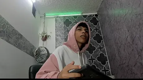 sexyboys_cutex18 — stripchatでウェブカムモデルオンライン