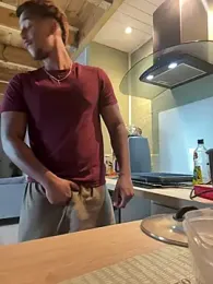 Axel_black10 — Stripchat stream photo (Mar 2026)