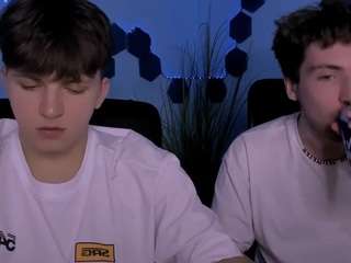 travis-wolf — Camsoda stream photo (Apr 2026)