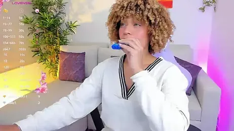 natty_romanof_18 — Stripchat stream photo (Apr 2026)