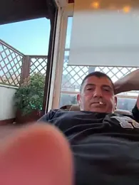 BULLBSX — Stripchat stream photo (Apr 2026)