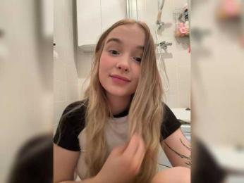 MimiMila — bongacamsでウェブカムモデルオンライン