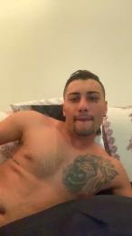 GoodBoyy01 — cam4でウェブカムモデルオンライン