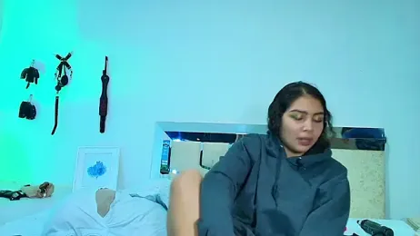 RoxyAndAron — Stripchat stream photo (Apr 2025)