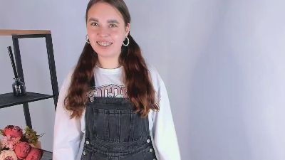 ElviaChesser — Cam4 stream photo (Jun 2025)