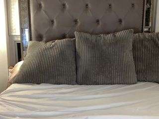 sweetstufff — Camsoda stream photo (Apr 2026)