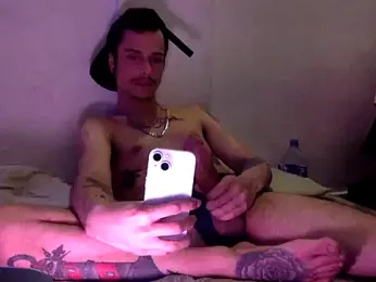 chrisalmeid_ — Stripchat stream photo (Oct 2025)