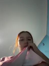 Carithooo — Stripchat stream photo (May 2026)