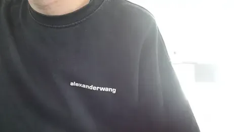 POCARI_SWEAT — stripchatでウェブカムモデルオンライン