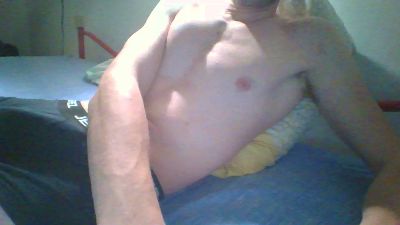 hotboy034 — Cam4 stream photo (May 2026)