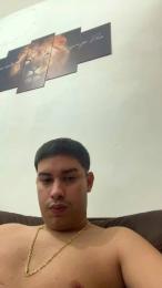 hugo7084 — Cam4 stream photo (Jun 2026)