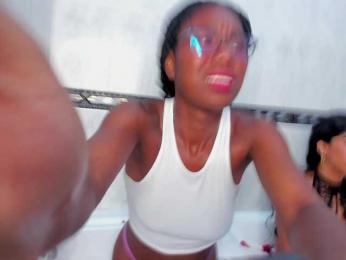 Roxxana-queen — Bongacams stream photo (Apr 2025)