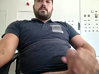 Instinctbrut — Stripchat stream photo (Jul 2026)