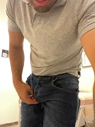 Massimo_Moretti — stripchatでウェブカムモデルオンライン