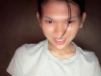 esilchan — chaturbateでウェブカムモデルオンライン