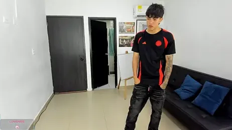 Voyeurism_guyss — stripchatでウェブカムモデルオンライン