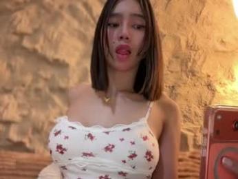 yowginethegreat — chaturbateでウェブカムモデルオンライン