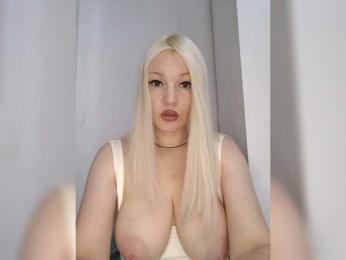 AlenkiyCvetochek — Bongacams stream photo (Mar 2026)