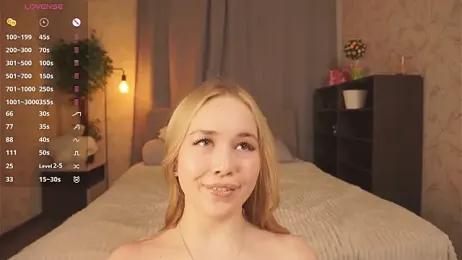 SusanneOsche — stripchatでウェブカムモデルオンライン