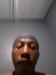 Peterveero12 — Stripchat stream photo (May 2026)