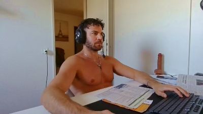 ALPHA_HUNK — cam4でウェブカムモデルオンライン