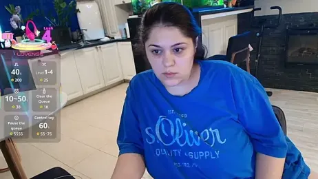 Layla- — Stripchat stream photo (Mar 2026)