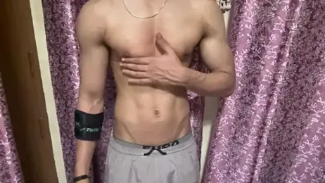 BadBoyBeast — stripchatでウェブカムモデルオンライン