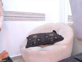 sensually-explosive — Bongacams stream photo (Mar 2026)