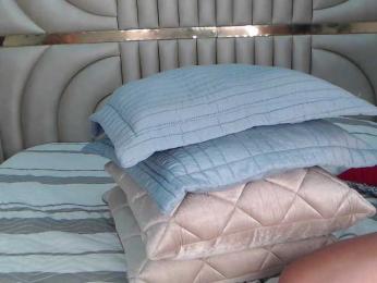 sensually-explosive — Bongacams stream photo (Mar 2026)