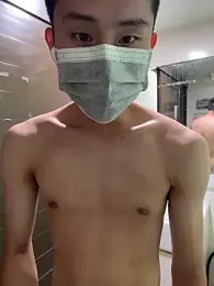 Benson18y — stripchatでウェブカムモデルオンライン