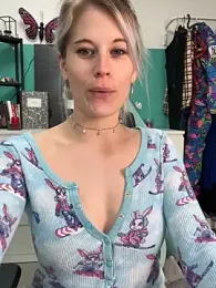 JessyLey — stripchatでウェブカムモデルオンライン