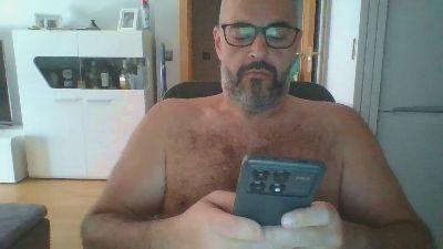 heteromadrd48 — Cam4 stream photo (Apr 2026)