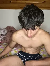 crazyboyy3 — stripchatでウェブカムモデルオンライン
